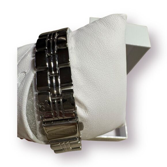 Nine West Women's Floral Dial Watch Genuine‎ Crystal Accented Silver Gray 2647 - Picture 6 of 12